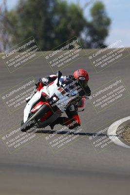 media/Sep-21-2025-TrackDaz (Sun) [[277c75b276]]/A Group/12pm (Turn 2)/